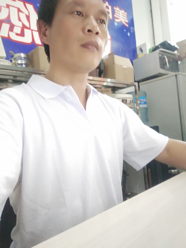 深蓝色的海的第一张照片--闽侯征婚网