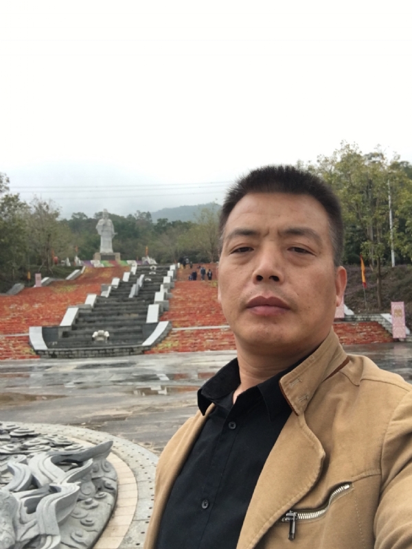 开心的松鼠的第二张照片--闽侯征婚网