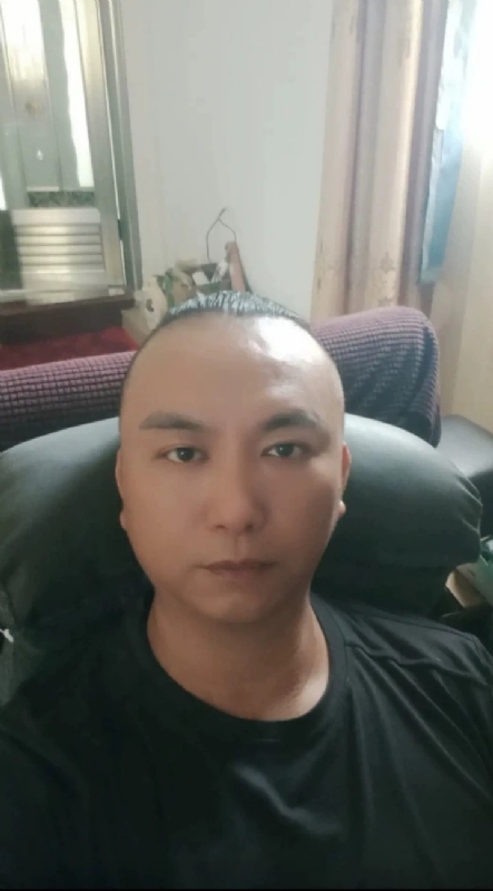 施逸森的第一张照片--闽侯征婚网
