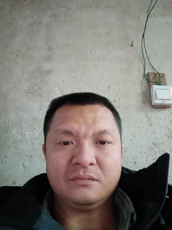 兰成龙的第四张照片--闽侯征婚网